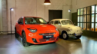 Back to the roots: Mit dem neuen 600e will Fiat an vergangene Erfolge im Kleinwagensegment anknüpfen.