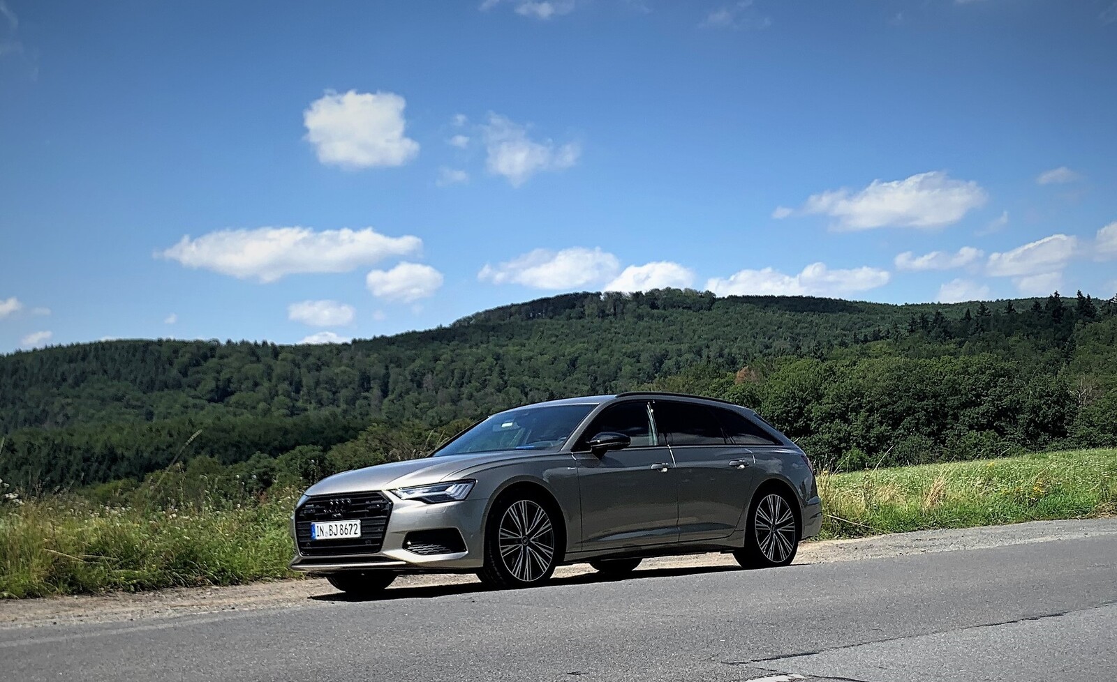 Audi-A6-Avant-2021-142.jpeg