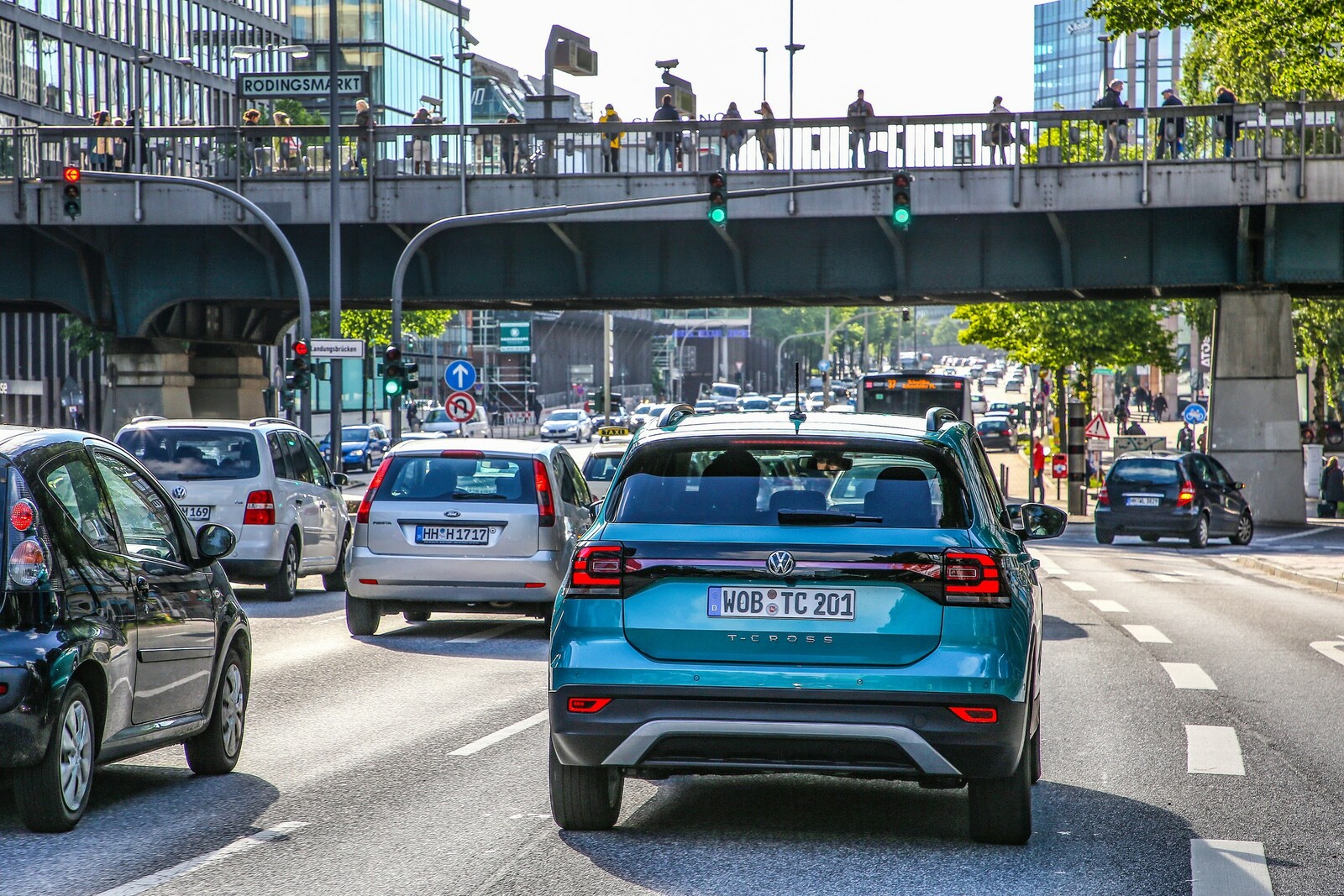Schleichen fürs Klima: Immer mehr Städte wollen das Tempo auf 30 km/h drosseln. 