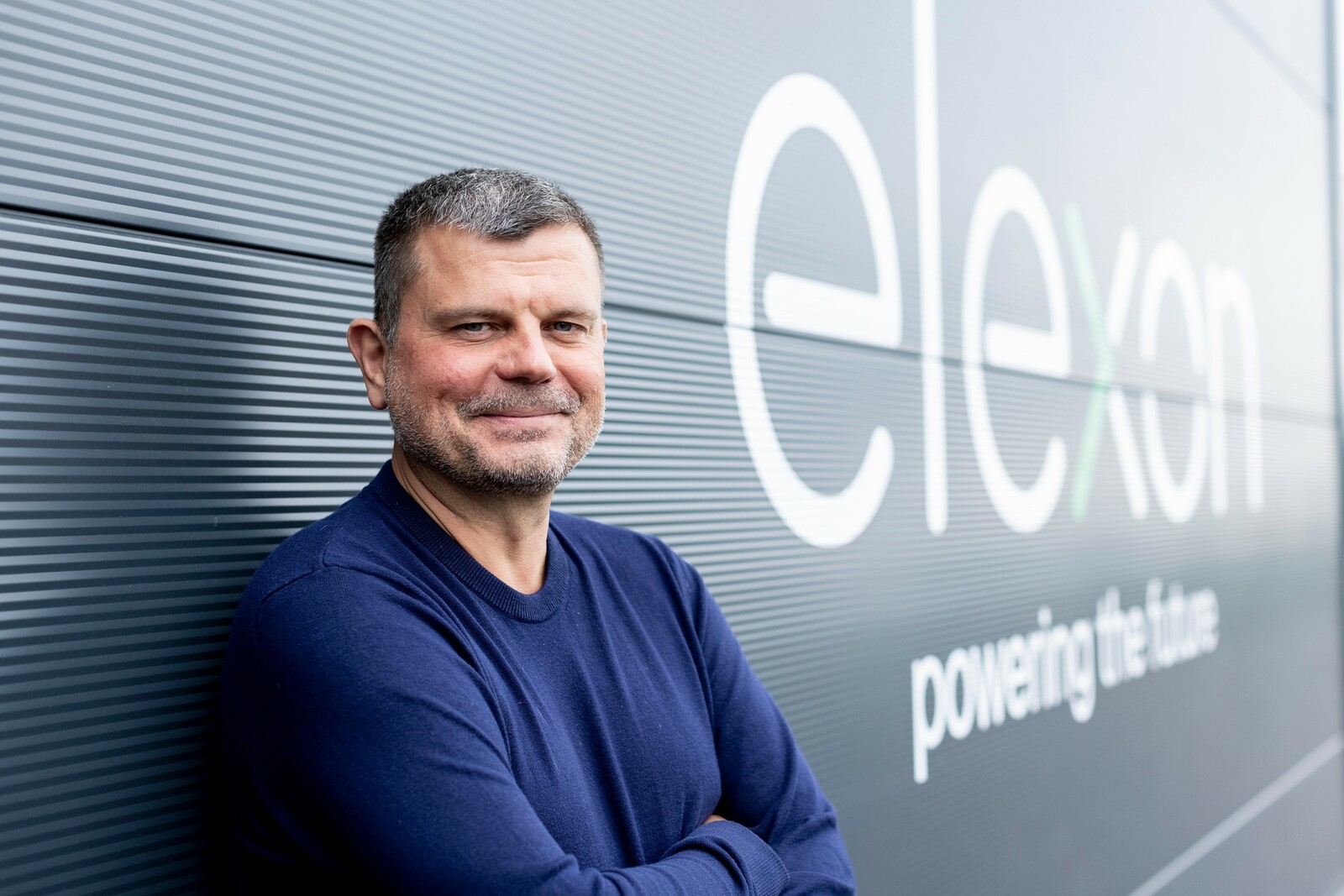 Seit Oktober 2020 ist Marcus Scholz Geschäftsführer von elexon in Aachen. Das Unternehmen entwickelt und stellt in Deutschland Elektroladelösungen her und agiert als Anbieter von Ladeinfrastruktur und Energiemanagement.