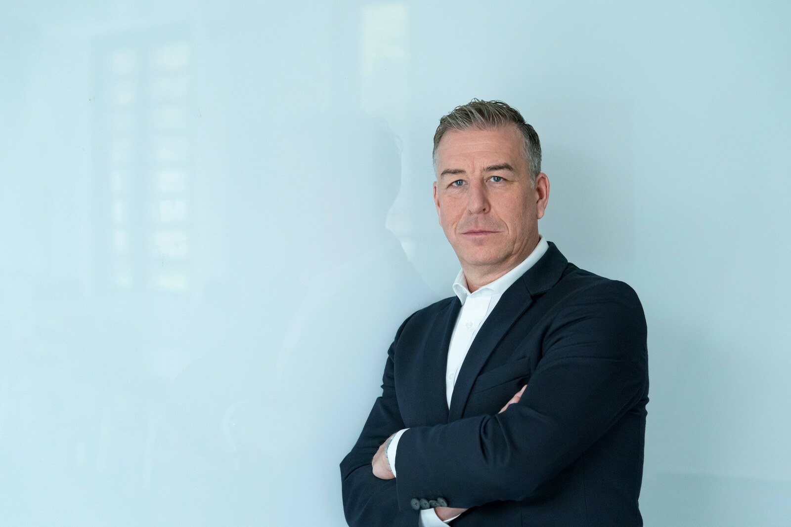 Sein Vorgänger Marco Lessacher wird als Vice President Customer, Brand and Sales für BMW Group Financial Services die Verantwortung für die globalen Vertriebsaktivitäten der BMW-Finanzdienstleistungssparte übernehmen.