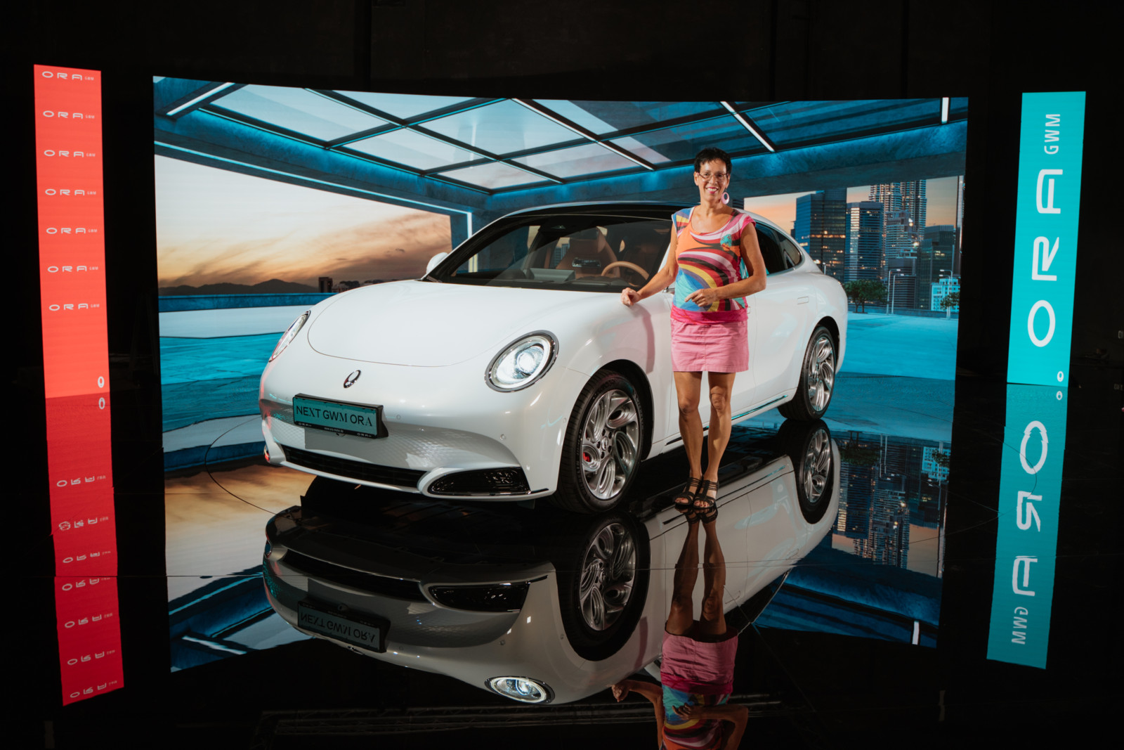Neue elektrische Mittelklasse-Limousine von Ora: Unsere Autorin Martina Göres hat bereits einen Blick auf den China-Stromer geworfen.